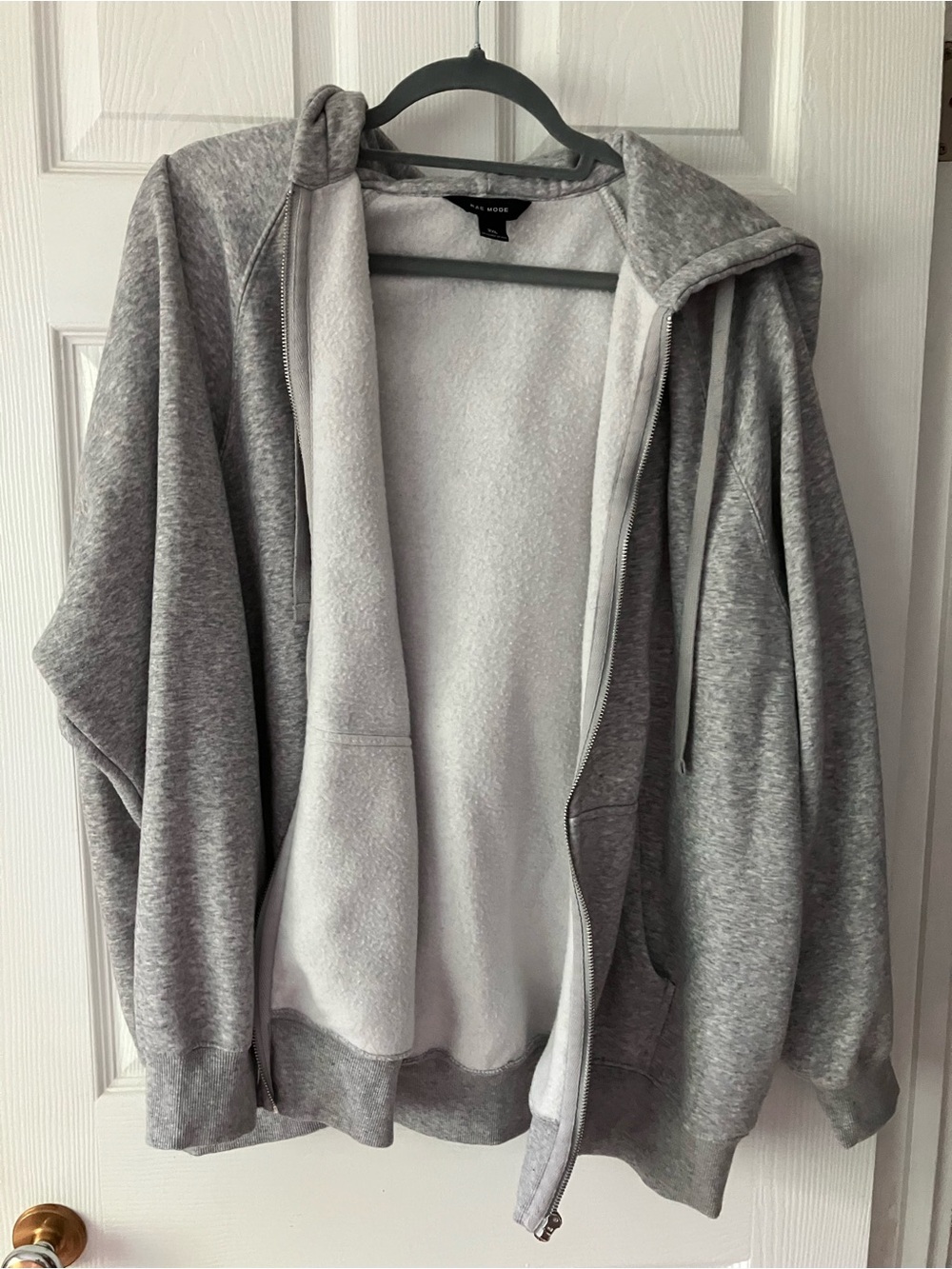 Cozy Heather Gray Full-Zip Hooded Sweatshirt